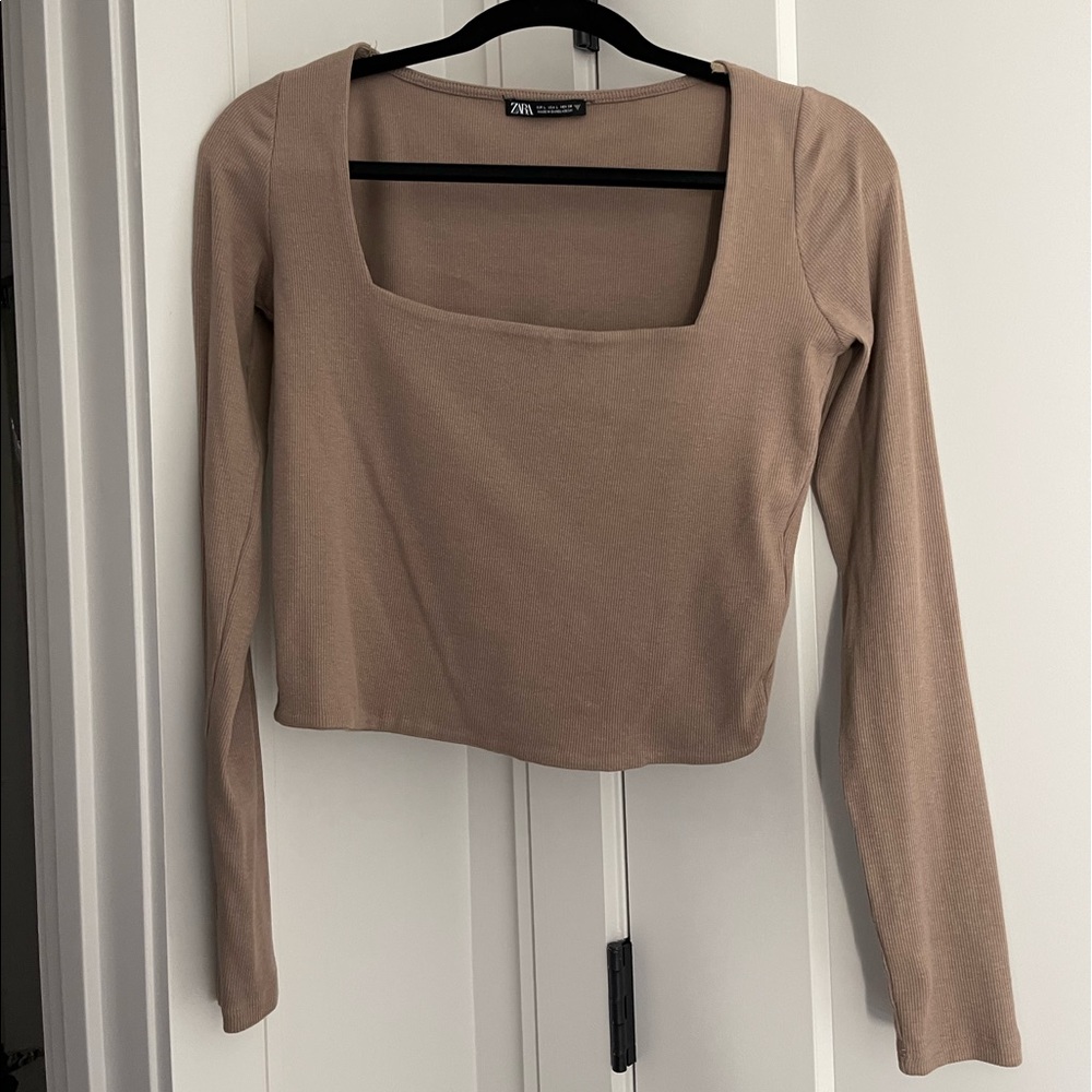 Zara, crop tan square neckline size L